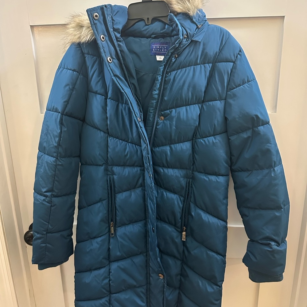 Women's Blue Quilted Coat with Faux Fur Trim